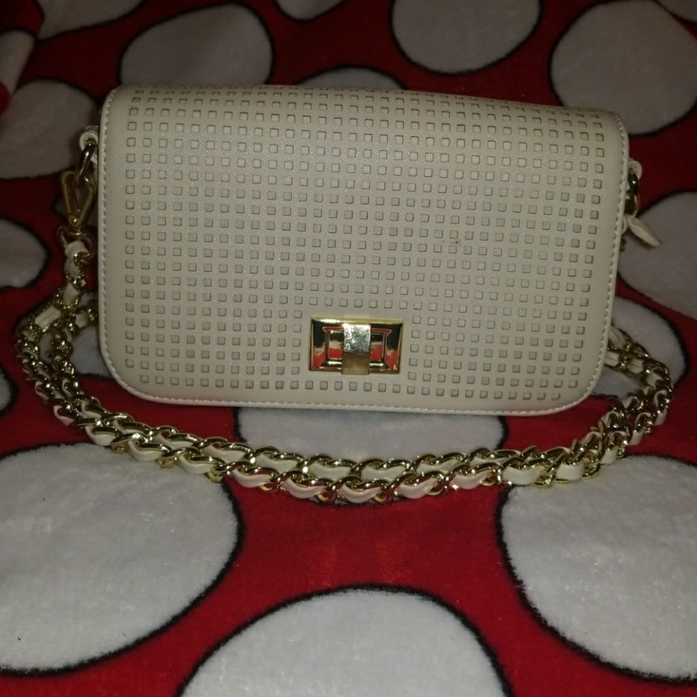 Cream Purse